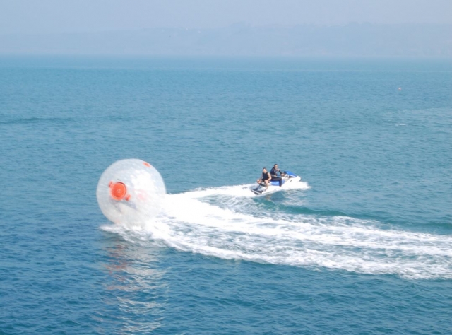  Escursione alla palla di plastica 